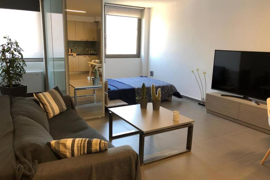 Hitech Appartment Αμαλιάδα Εξωτερικό φωτογραφία